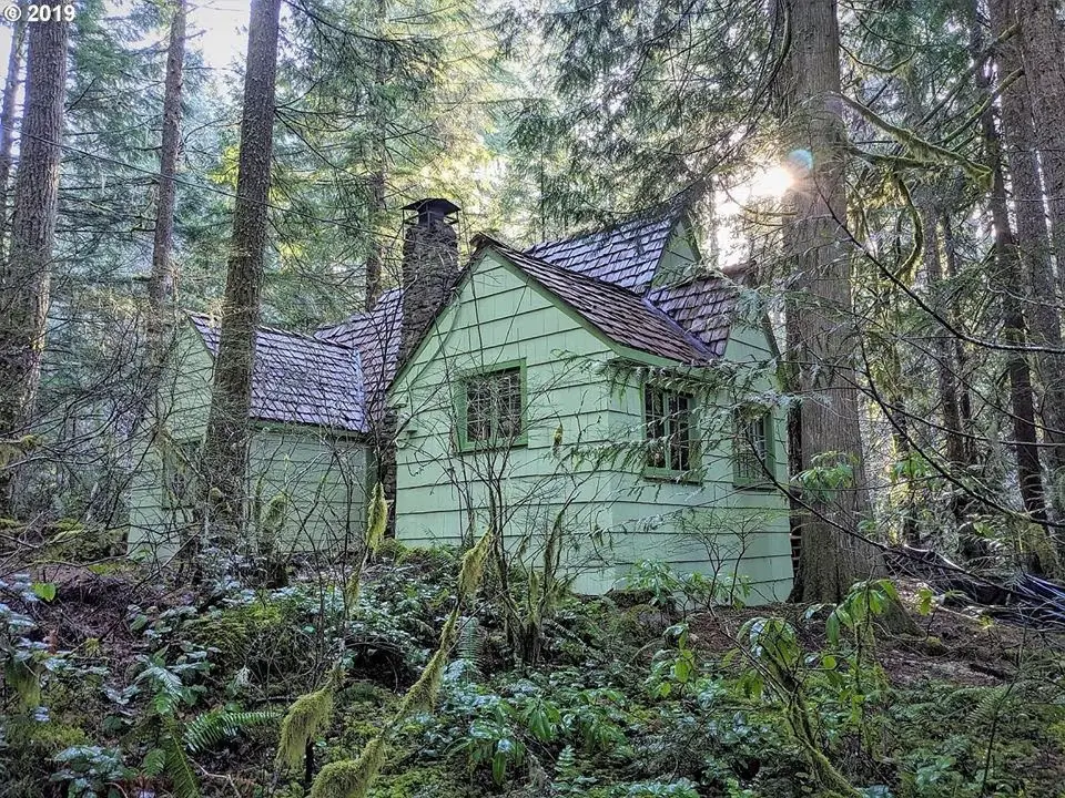 1935 Cabin For Sale In Government Camp Oregon ...