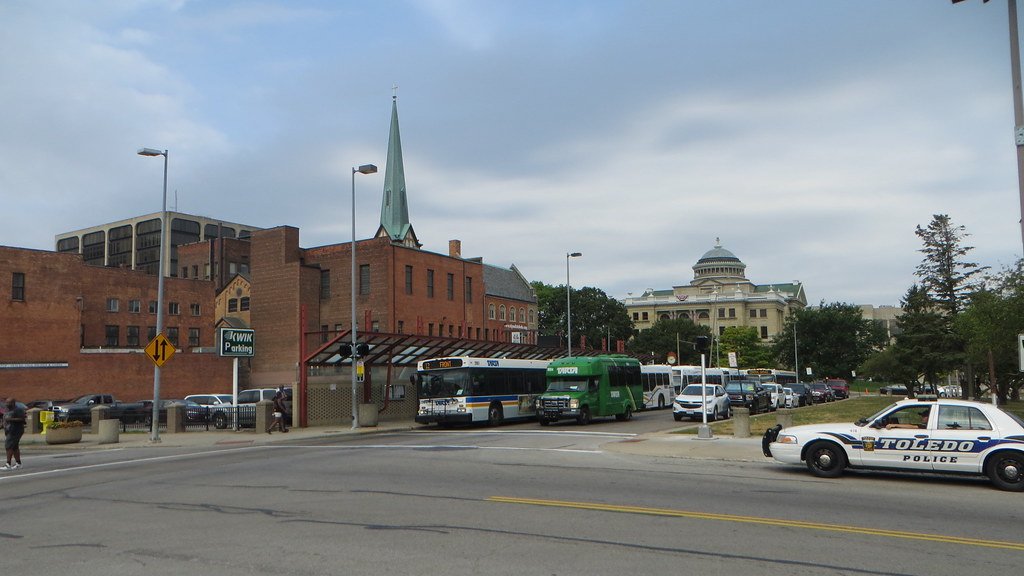 20190812 13 TARTA buses @ Government Station, Toledo, Ohio ...