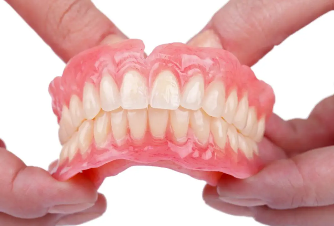 Apply Free Government Grants For Dentures