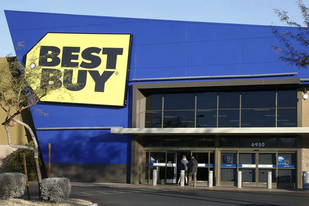Best Buy plans to pull CDs from stores by July