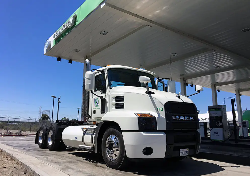 Decarbonizing Trucking with RNG