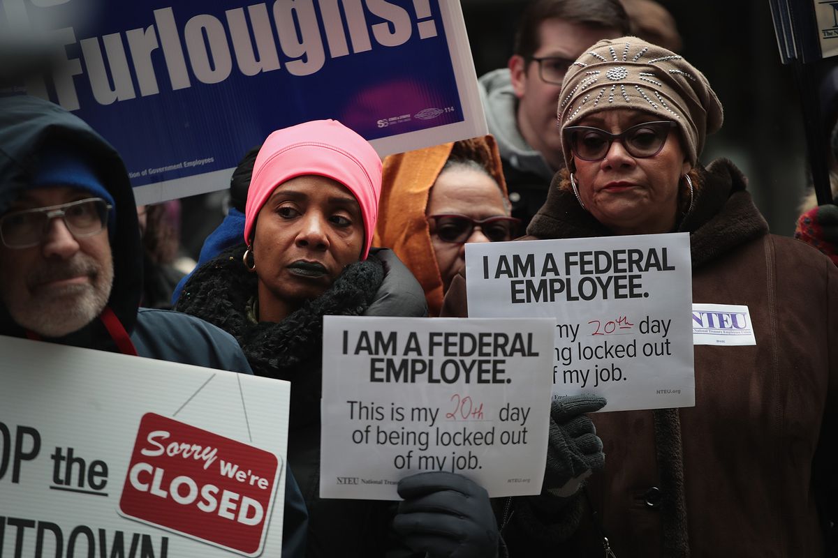 Government shutdown: furloughed workers get help from ...