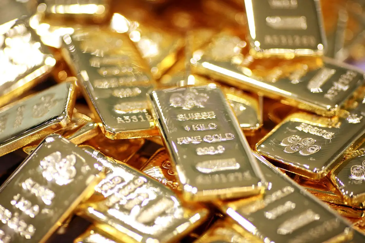 Govt denies large scale gold export/import