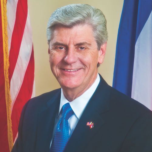 Mississippi governor said to interfere in search for community college ...