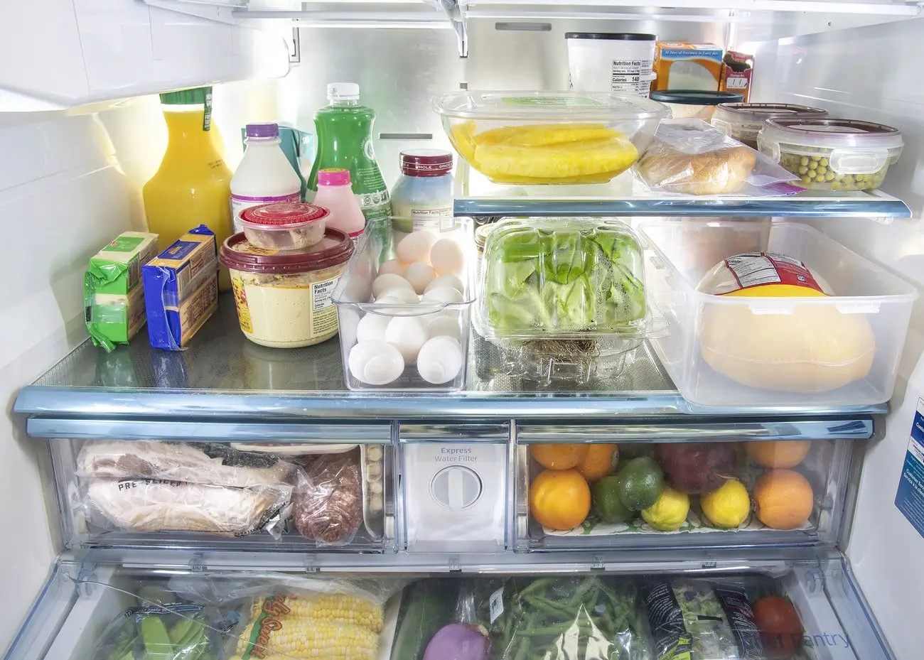 Refrigerator with well placed items