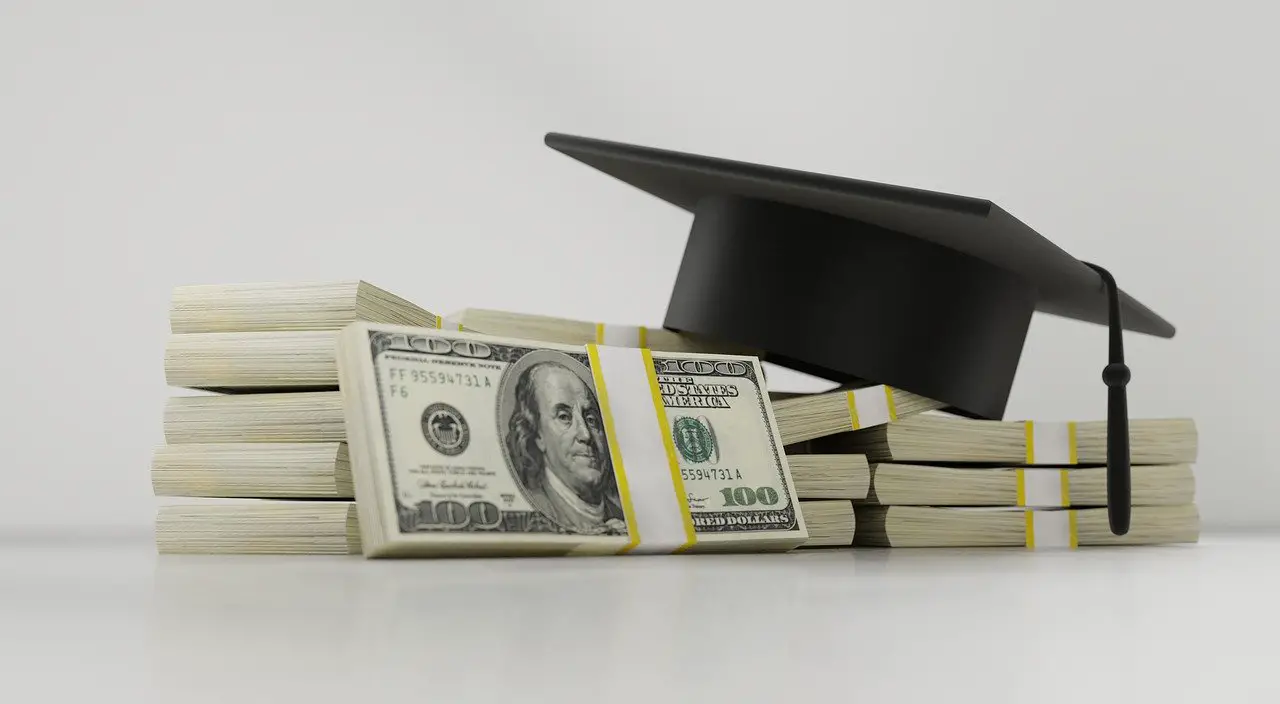 Taxpayers on the Hook for $435 Billion in Student Loan ...
